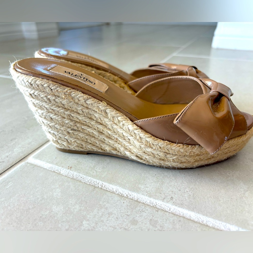Valentino Patent-Leather Bow Espadrille